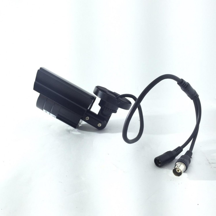 SISTEM HD CU 4 CAMERE CCTV SET COMPLET PENTRU SUPRAVEGHERE VIDEO