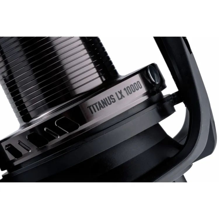 Rolă de pescuit Mivardi Titanus LX 10000 cu avans frontal