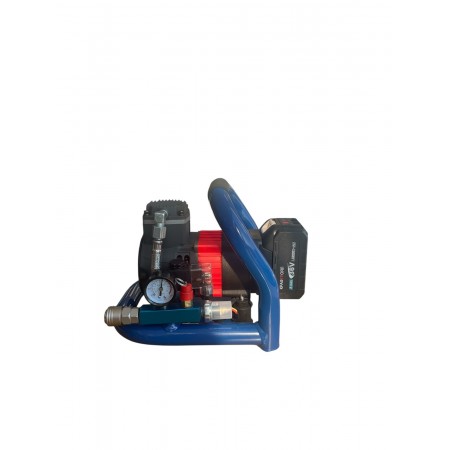 Compresor de aer universal fără fir, motor fără perii, cu 2 baterii KraftTRoyal Compresor de aer universal fără fir, motor fără perii, cu 2 baterii KraftTRoyal